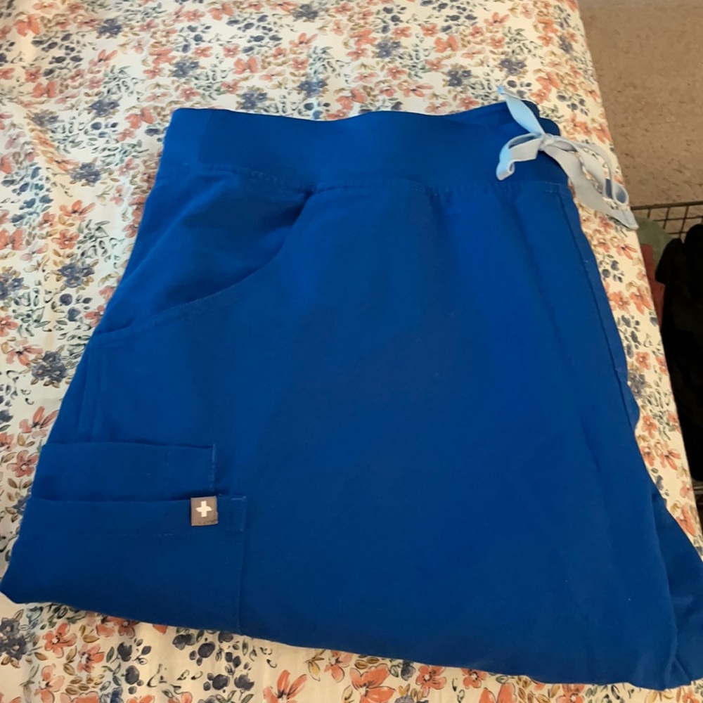 Fig scrub pants